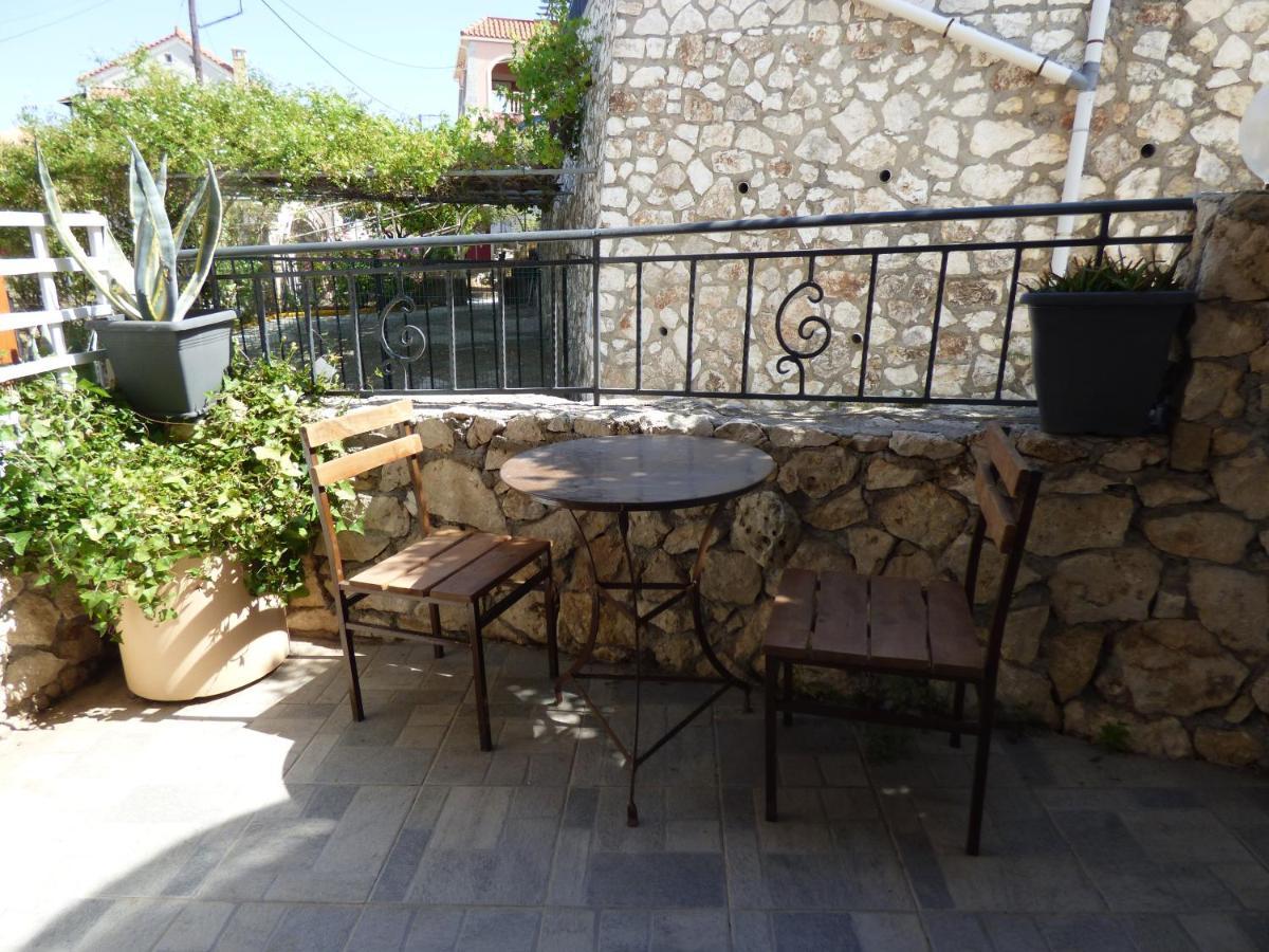 Anna Apartments Argostolion Exterior foto
